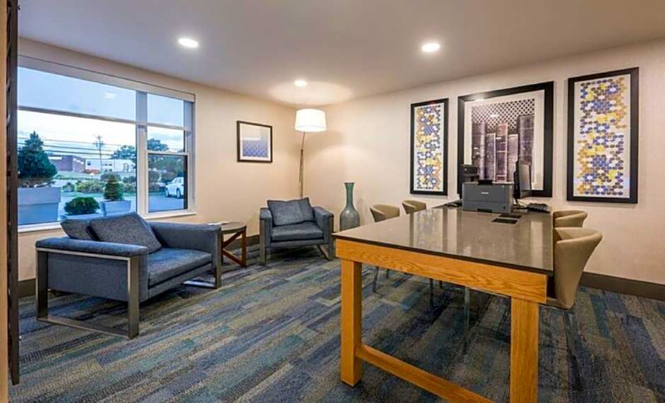 Holiday Inn Express Hotel & Suites Charlottetown By IHG