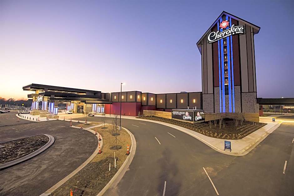 Cherokee Casino Hotel Roland