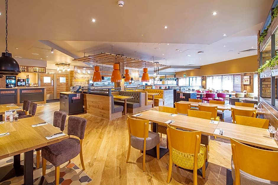 Premier Inn Yeovil Town Centre