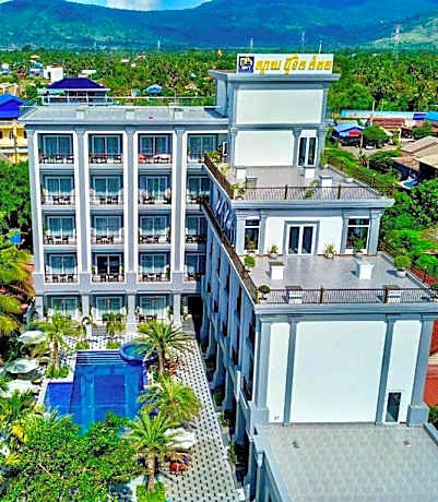 Sky Boutique Kampot