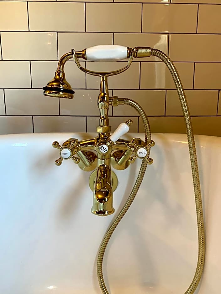 Slaymaker & Nichols Gastro House & Inn