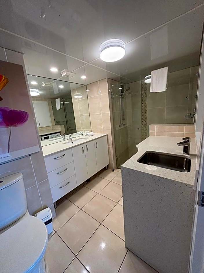 River Plaza Apartments