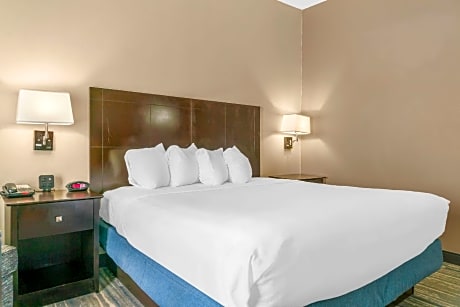 Quadruple Room with Sofa bed - Non Smoking