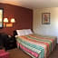 Hilltop Inn & Suites