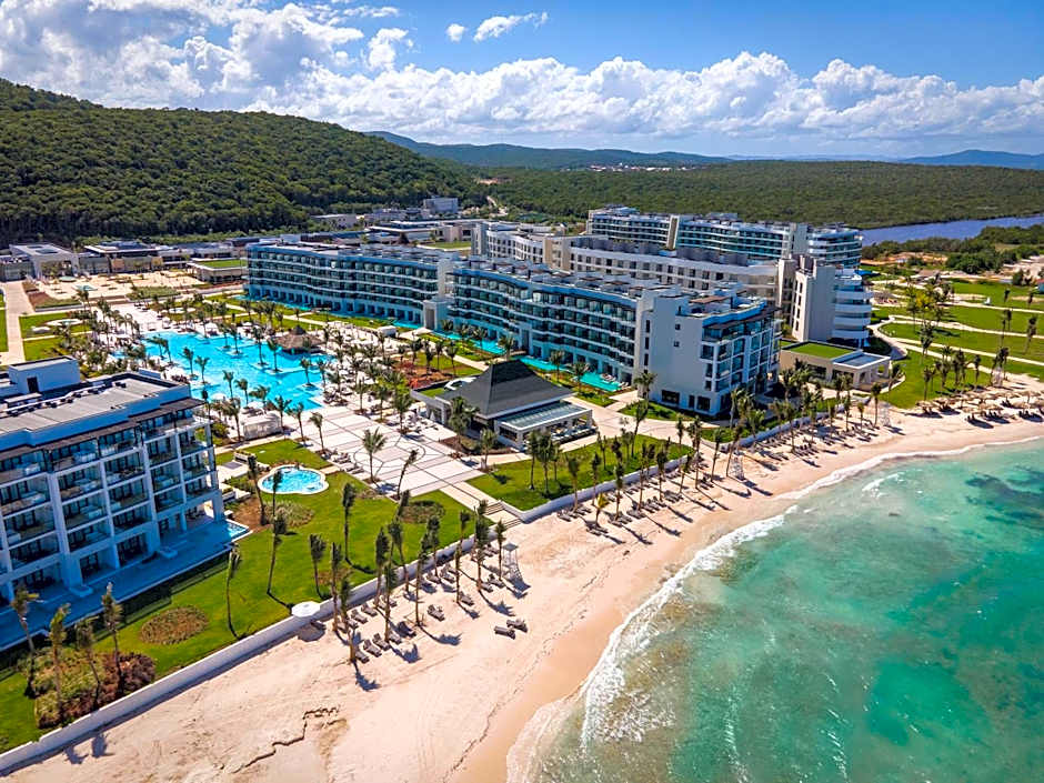 Ocean Eden Bay - Adults Only - All Inclusive
