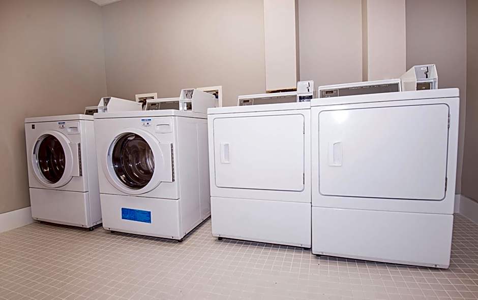 Holiday Inn Express Hotel & Suites-Hinton By IHG