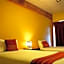 Dee Ma Hotel