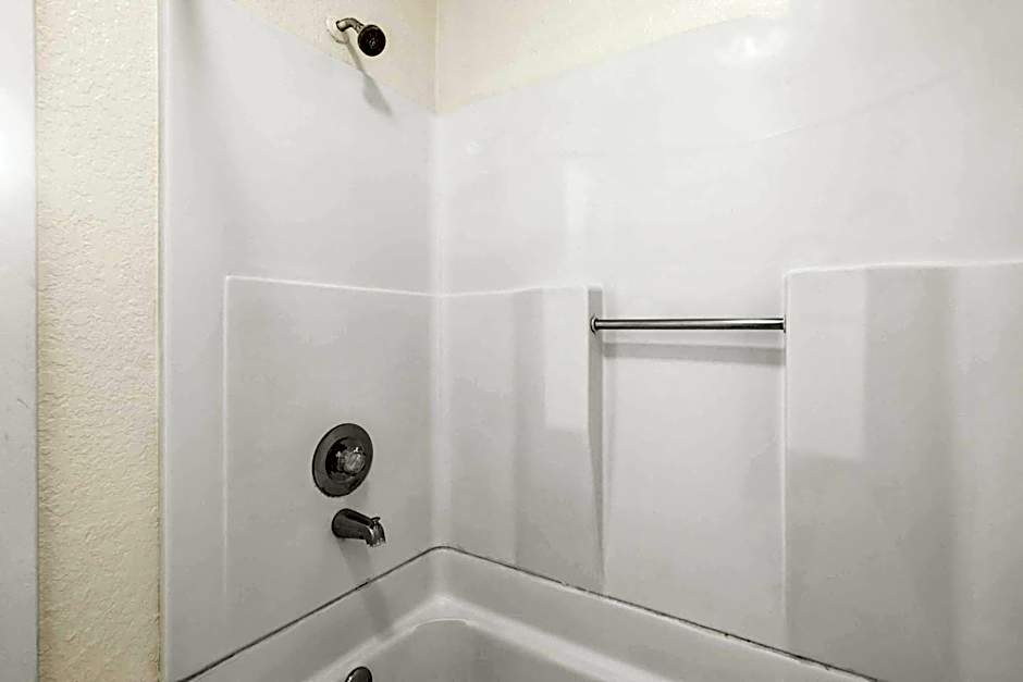 OYO Hotel Junction TX I-10