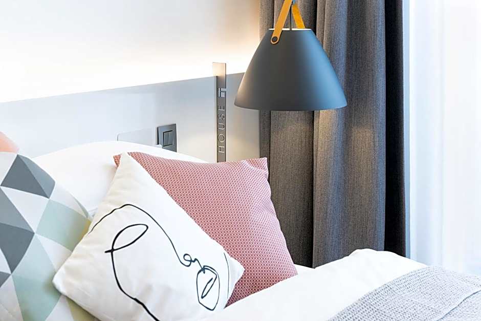 Mosaic House Design Hotel