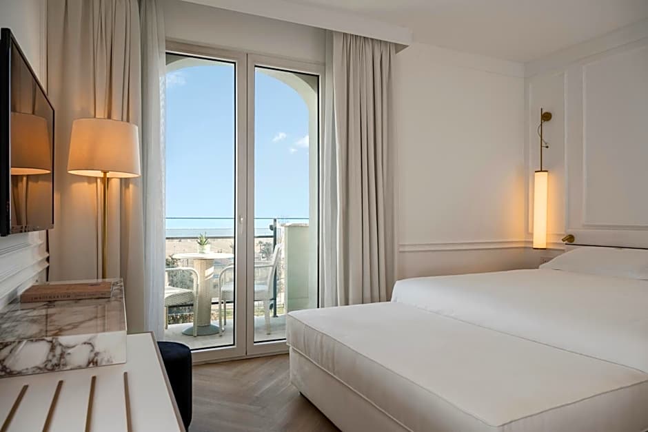 Hotel De Londres