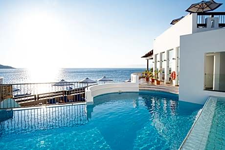 Aquila Elounda Village Resort, suites & spa