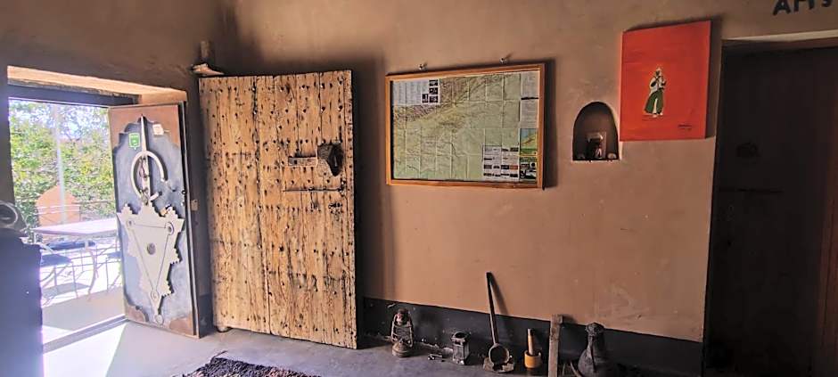 ECOLODGE MISS ROSE CHEZ LA FAMILLE