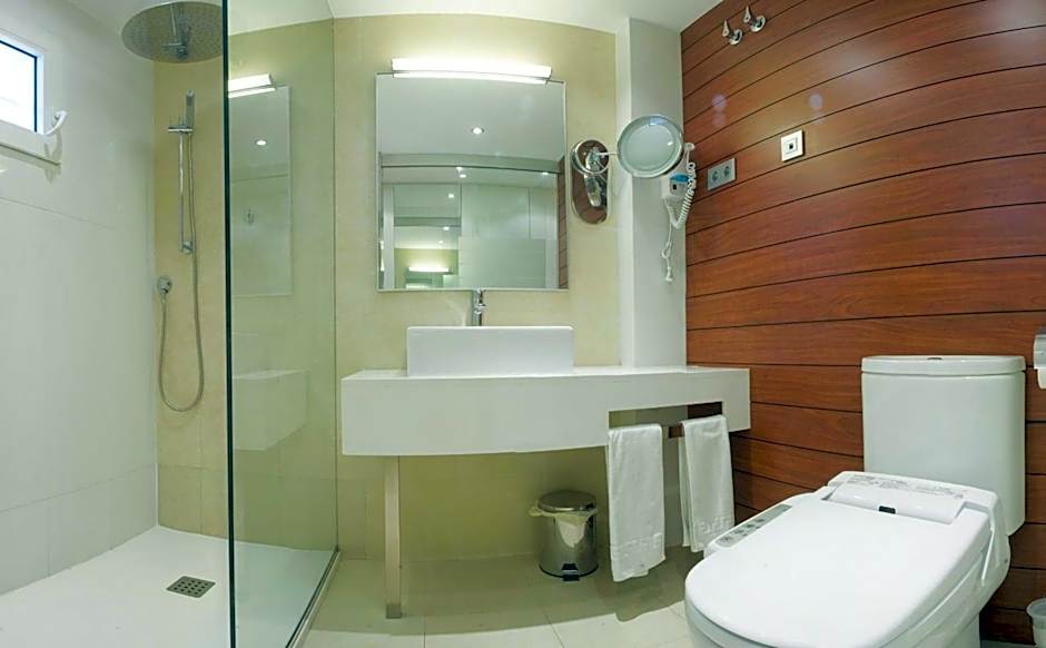 Playa Miguel Beach Club