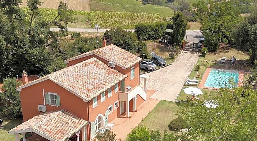 Villa LeMarche b&b