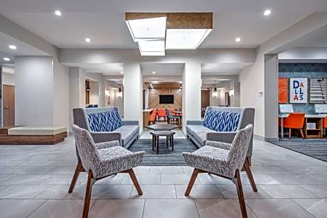 Holiday Inn Express Hotel & Suites Dallas West By IHG