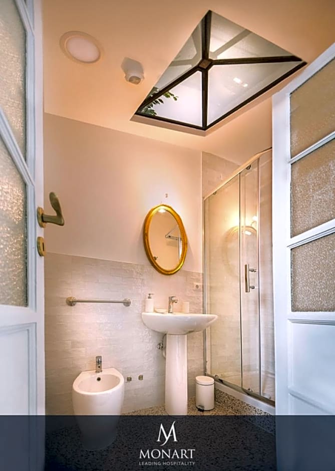 MONART HOSPITALITY Cavour