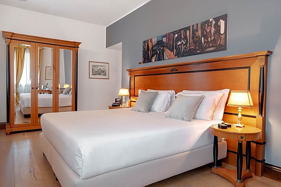All'Angelo Art Hotel