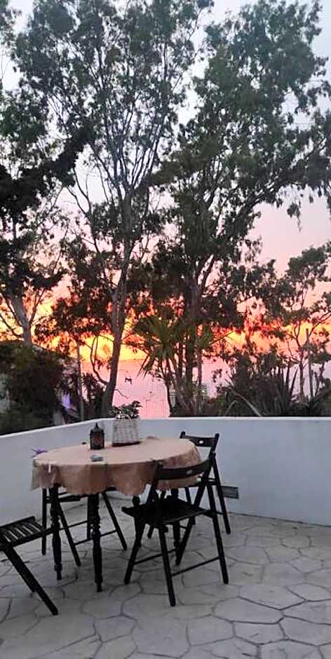 Violeta's Seaview Apartment in Rhodes