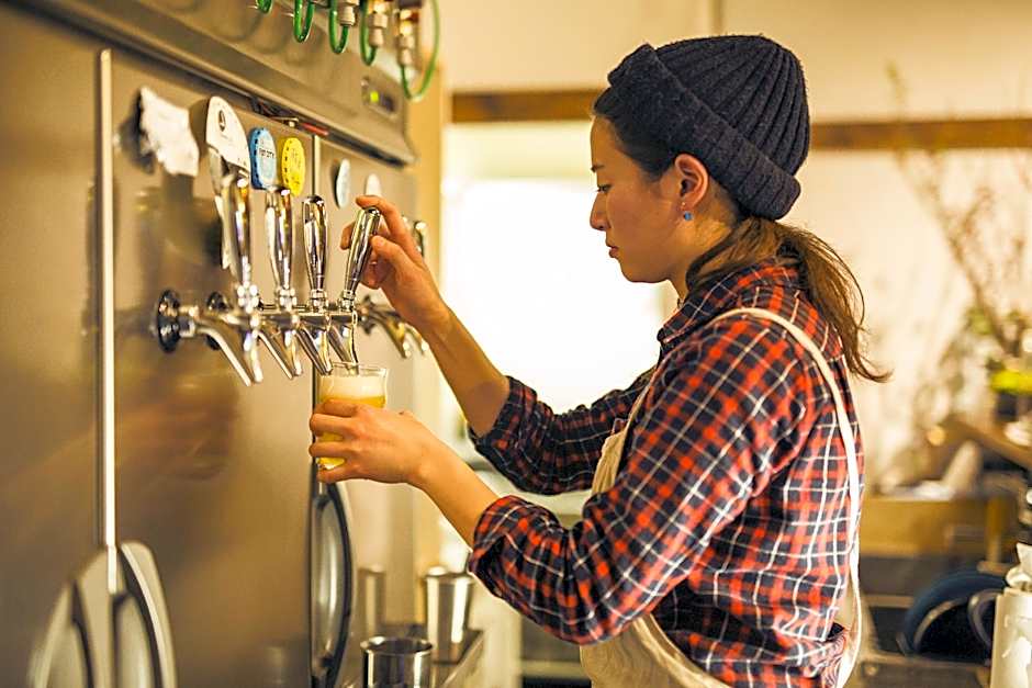 Otaru Tap Room & Hostel