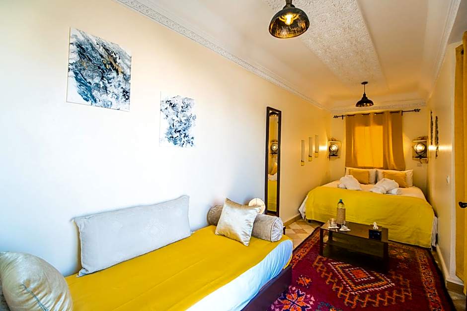 ArtHouse Cinema Hotel