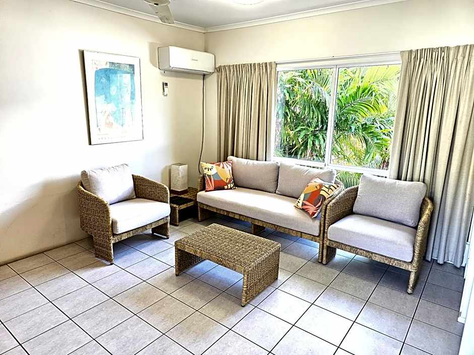 Mango Tree Holiday Apartments