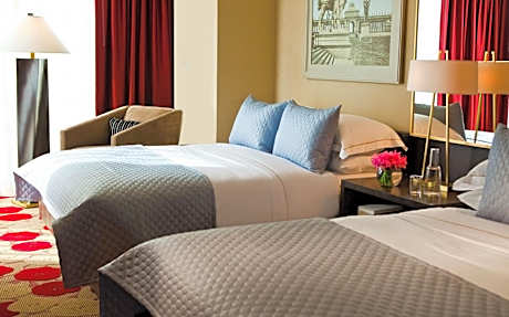 Deluxe Two Double Beds with Roll-In Shower - Mobility /Hearing Accessible