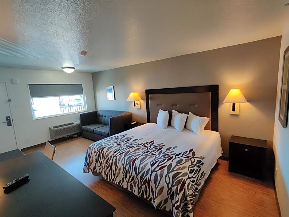 Red Roof Inn Houston - Jersey Village