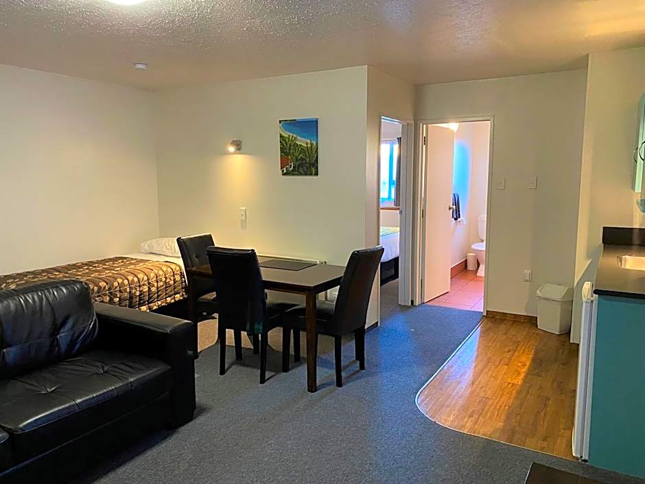 Townsman Motor Lodge