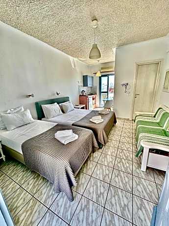 Studio Apartment with Sea View