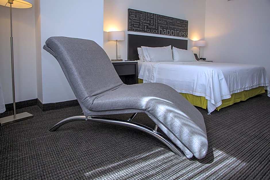 Holiday Inn Express & Suites Puebla Angelopolis By IHG