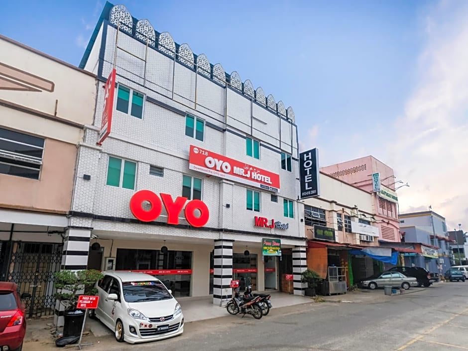 OYO 718 Mr J Hotel Wakaf Che Yeh 1