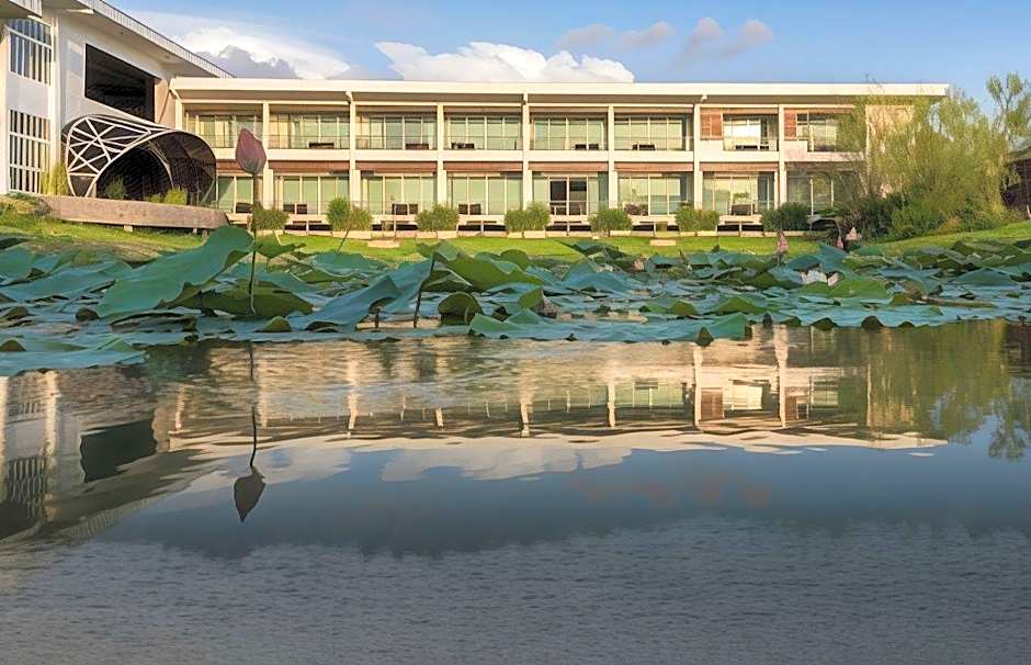 Baan Rim Ao