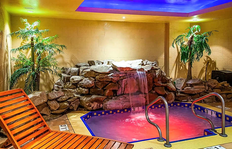 iHOTEL & Conference Centre Red Deer