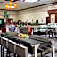DoubleTree By Hilton Hotel Detroit-Dearborn
