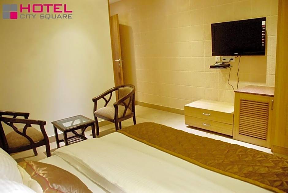 Goroomgo City Square Hisar