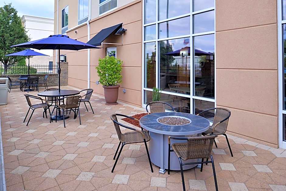 Fairfield Inn & Suites by Marriott Birmingham Pelham/I-65