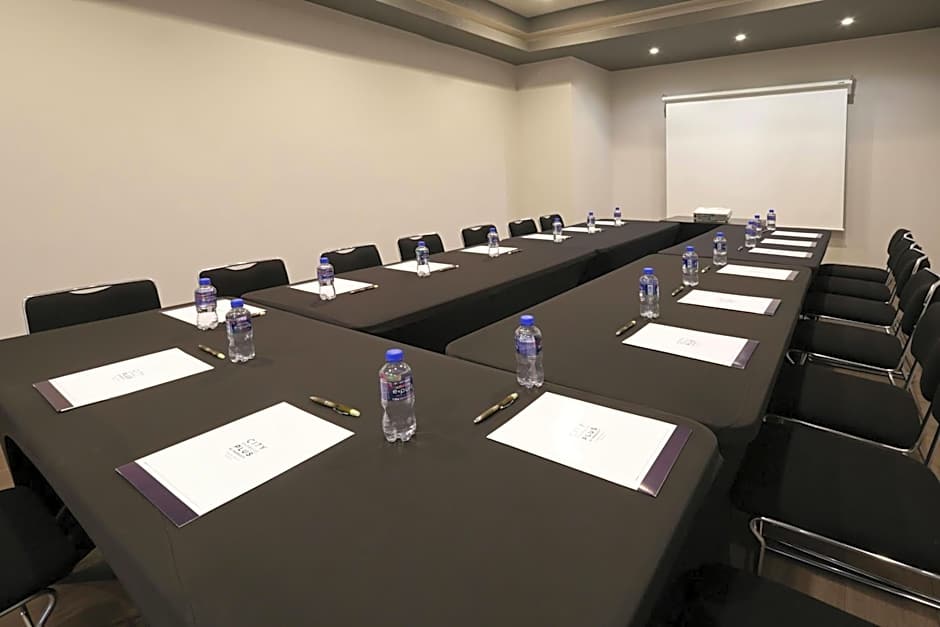 City Express Plus by Marriott Ciudad de México Mundo E