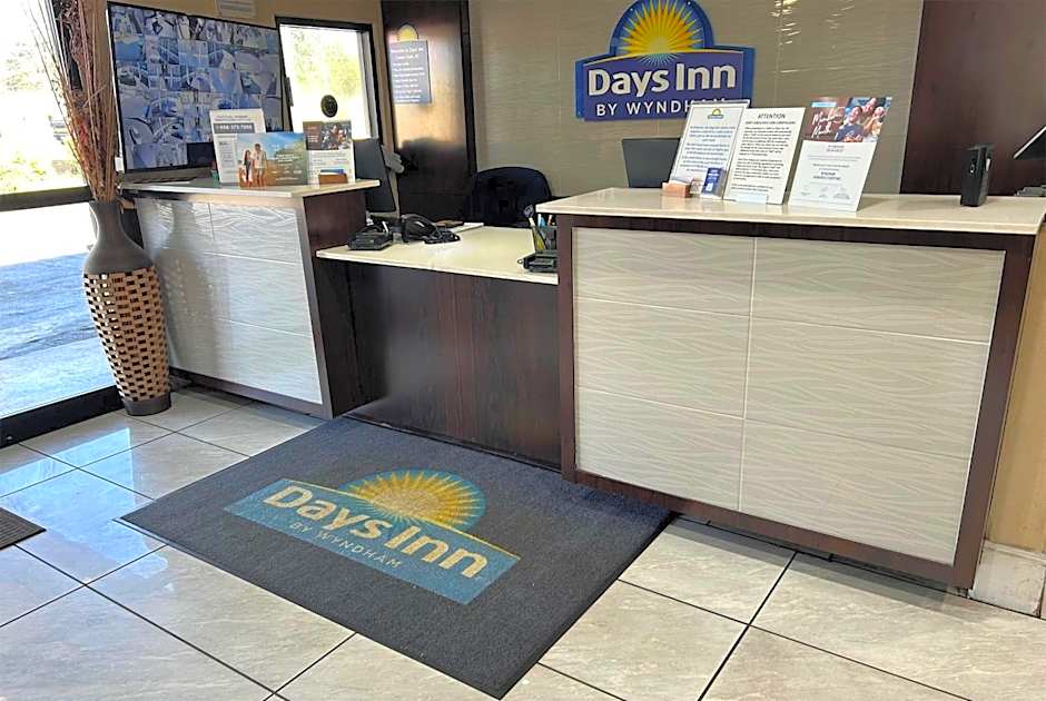 Days Inn by Wyndham Goose Creek