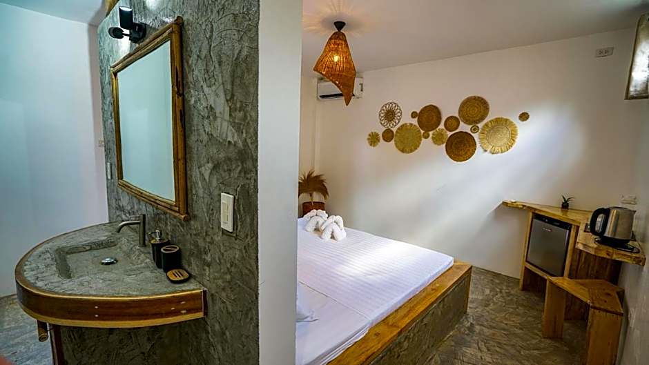 Serenity Hotel