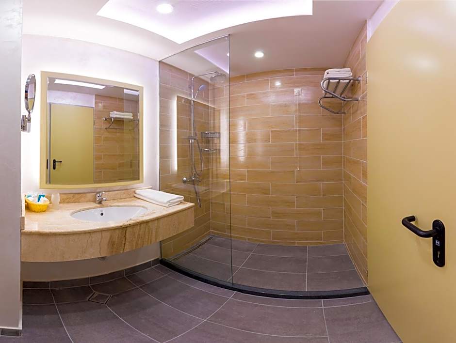 Bilyana Beach Hotel- Adults only