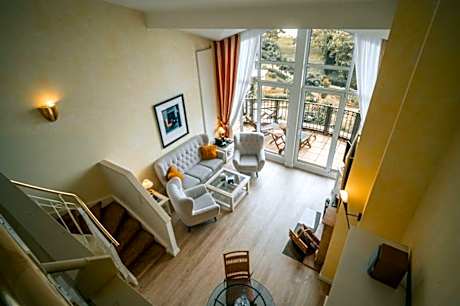 Penthouse Suite with Sea View