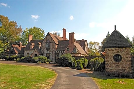 Longacre Bed And Breakfast