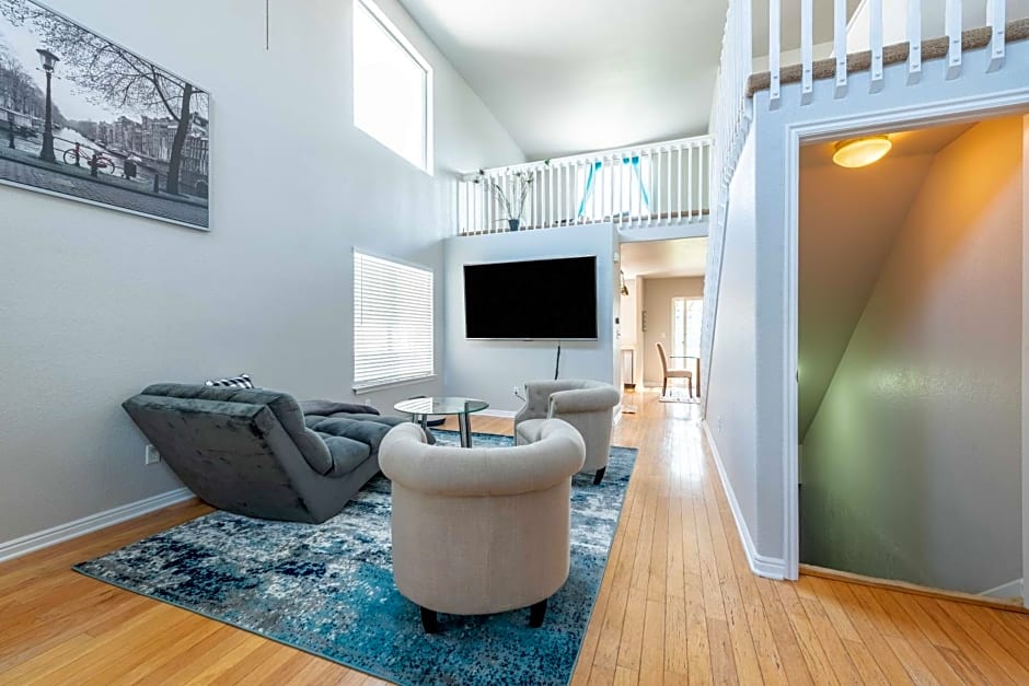 Spacious 4 bedroom 3.5 bathroom residential property