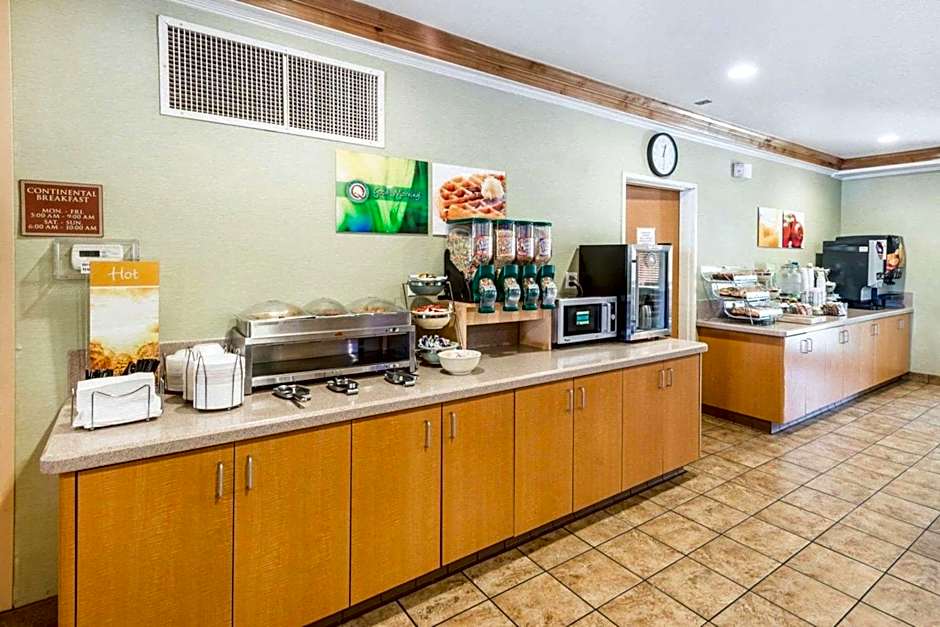 Quality Inn & Suites Denver International Airport