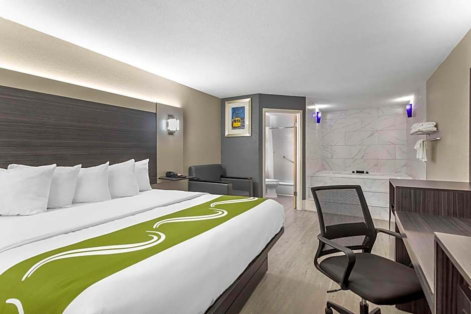 Quality Inn University