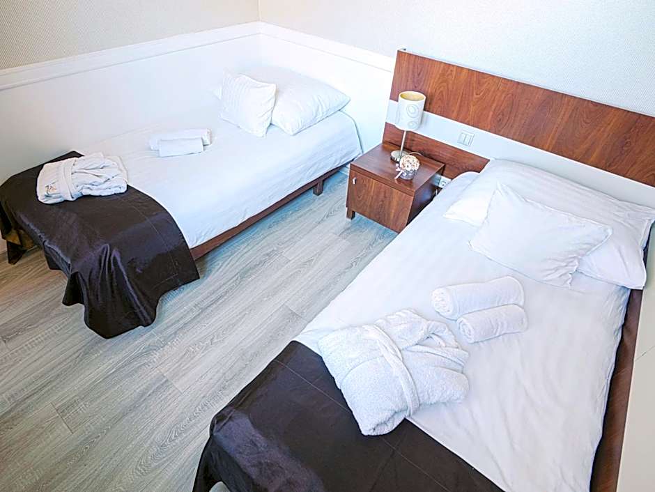 Holiday Beach Budapest Wellness Hotel with Sauna Park