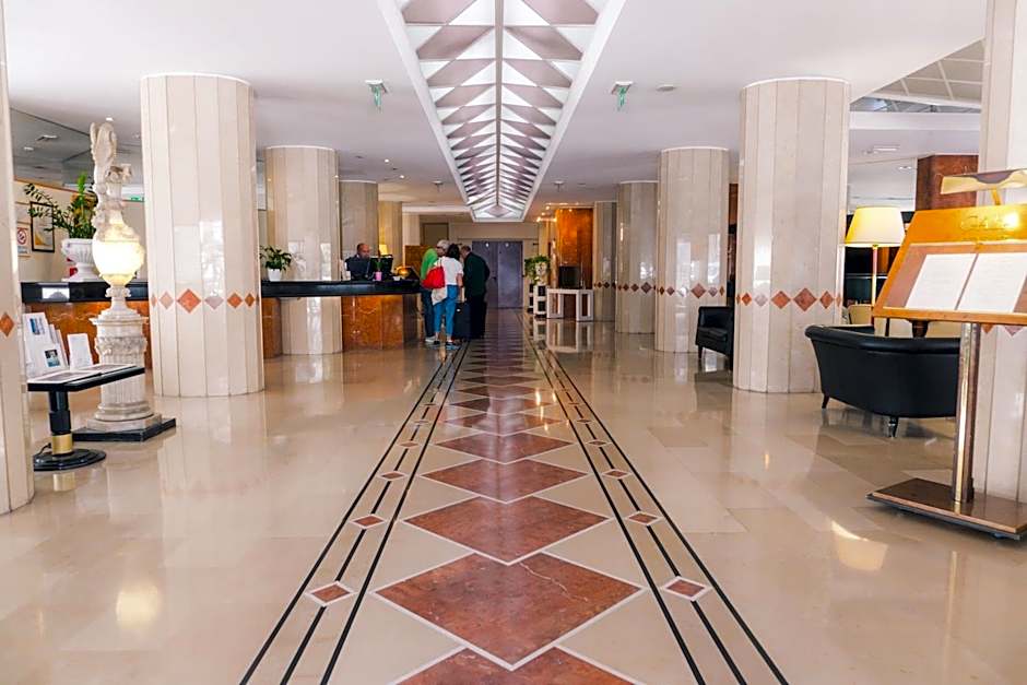 Grand Hotel Excelsior'S