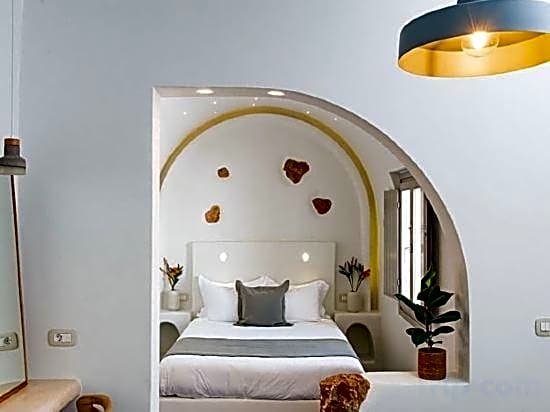 Mod Santorini Vegan Boutique Hotel