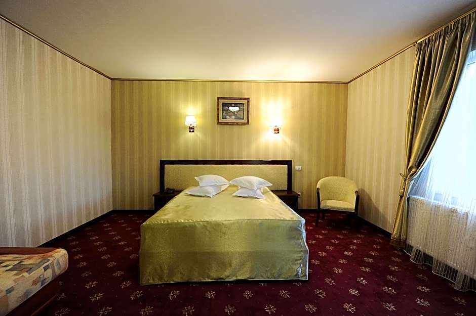 Hotel Mondial - Baia