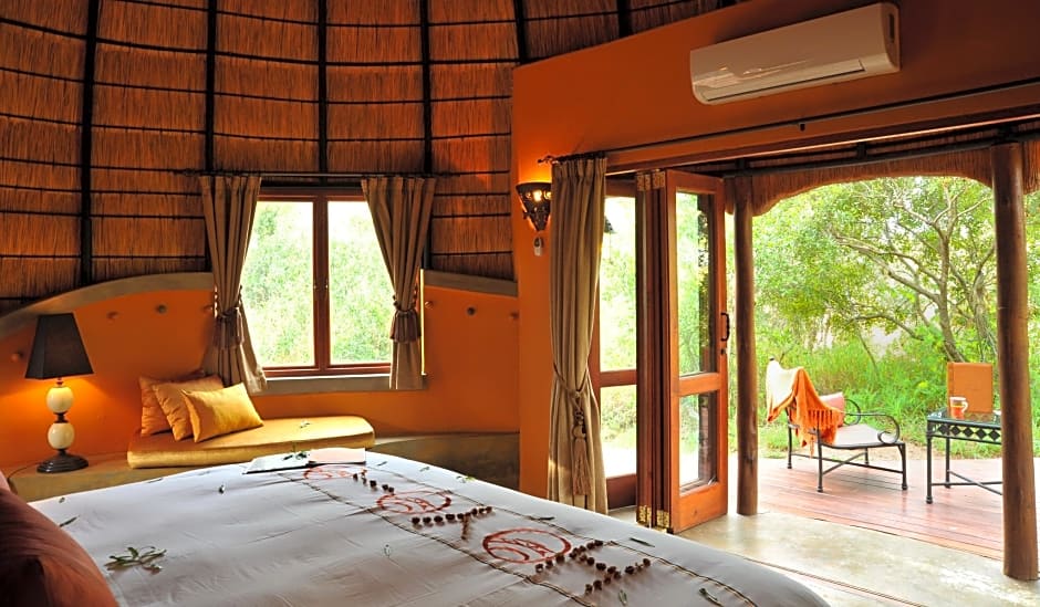Hoyo Hoyo Safari Lodge - All Inclusive